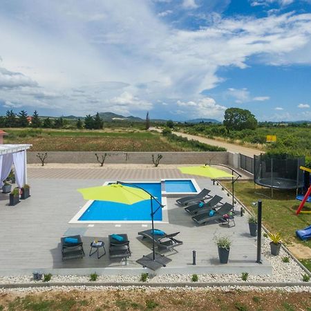 Villa Maris Zadarvillas Tinj Buitenkant foto