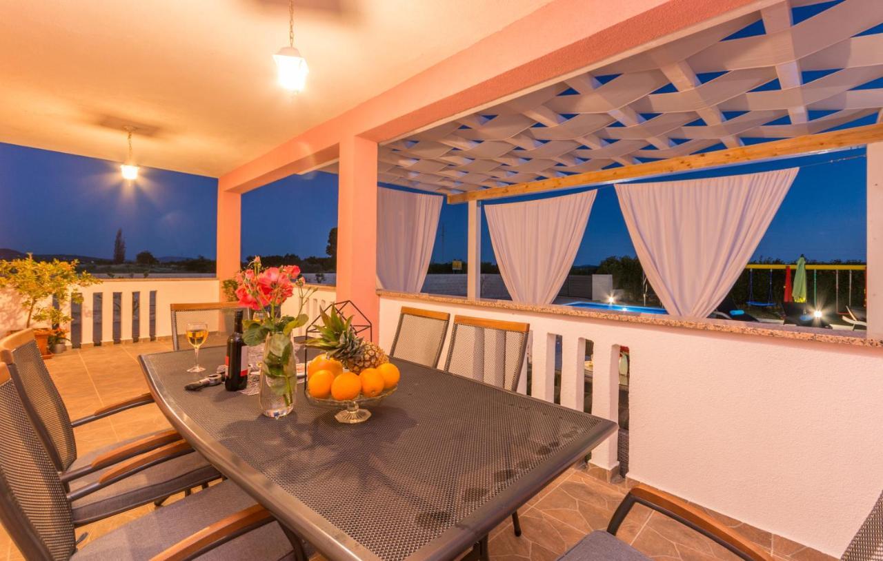 Villa Maris Zadarvillas Tinj Buitenkant foto