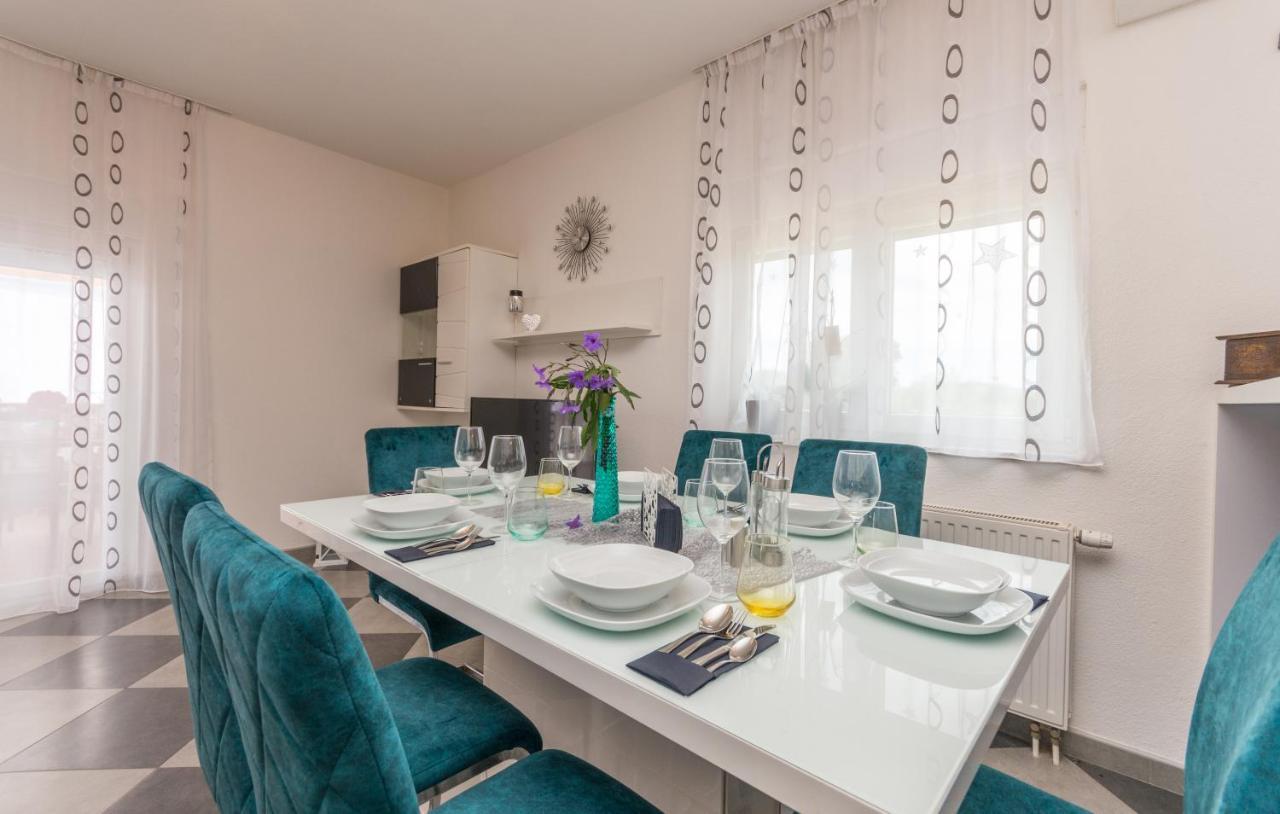 Villa Maris Zadarvillas Tinj Buitenkant foto