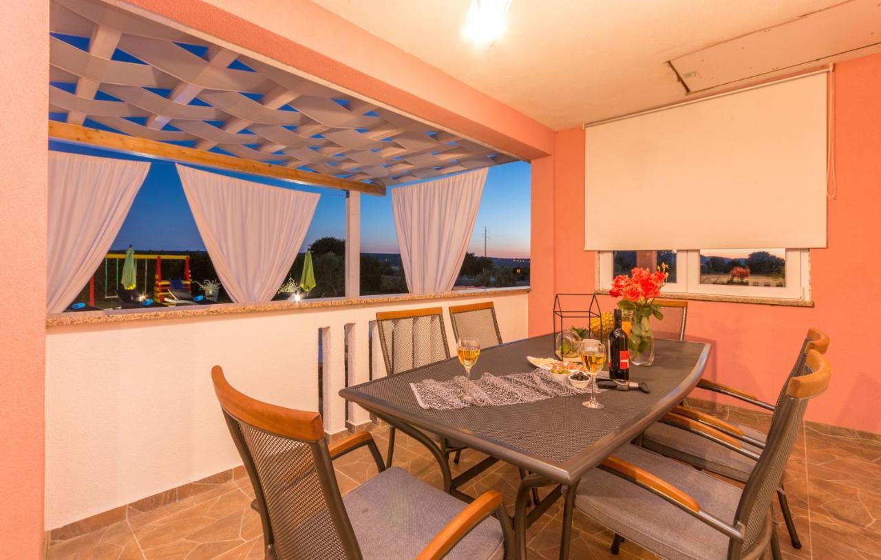 Villa Maris Zadarvillas Tinj Buitenkant foto