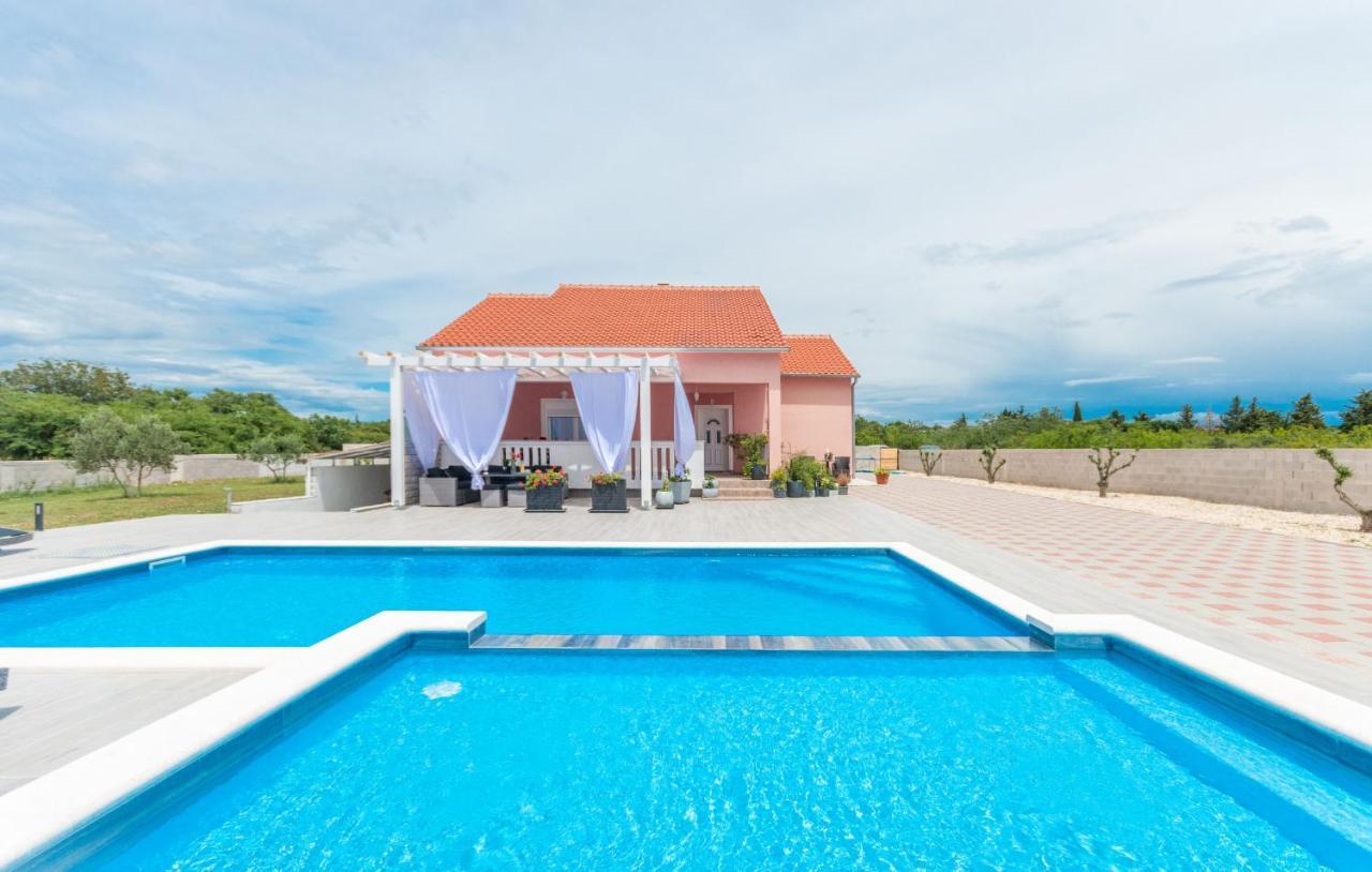 Villa Maris Zadarvillas Tinj Buitenkant foto