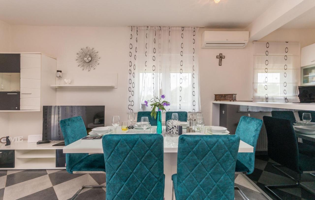 Villa Maris Zadarvillas Tinj Buitenkant foto